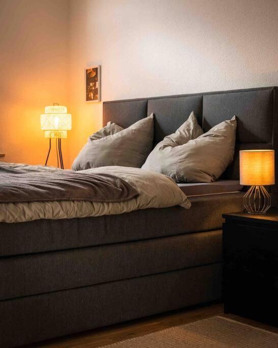 Ferienwohnung Bali Style Mit High Speed Wlan Und Gratis Parkplatz Gera Exteriér fotografie